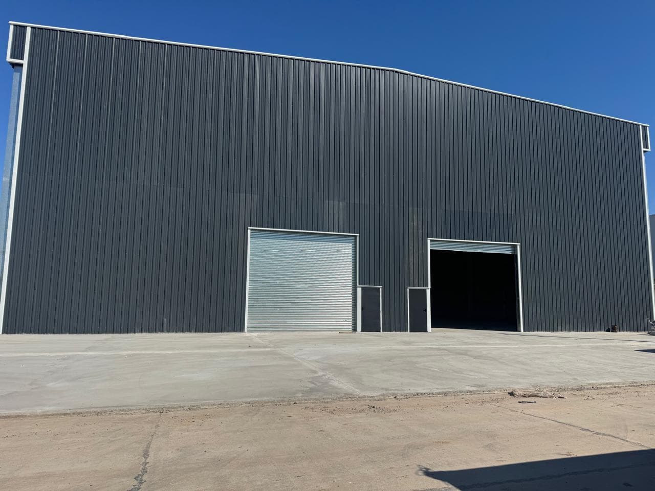 ALQUILER NAVE INDUSTRIAL 4.000 M2 A ESTRENAR, PARQUE INDUSTRIAL PIR 25. MORENO - 1