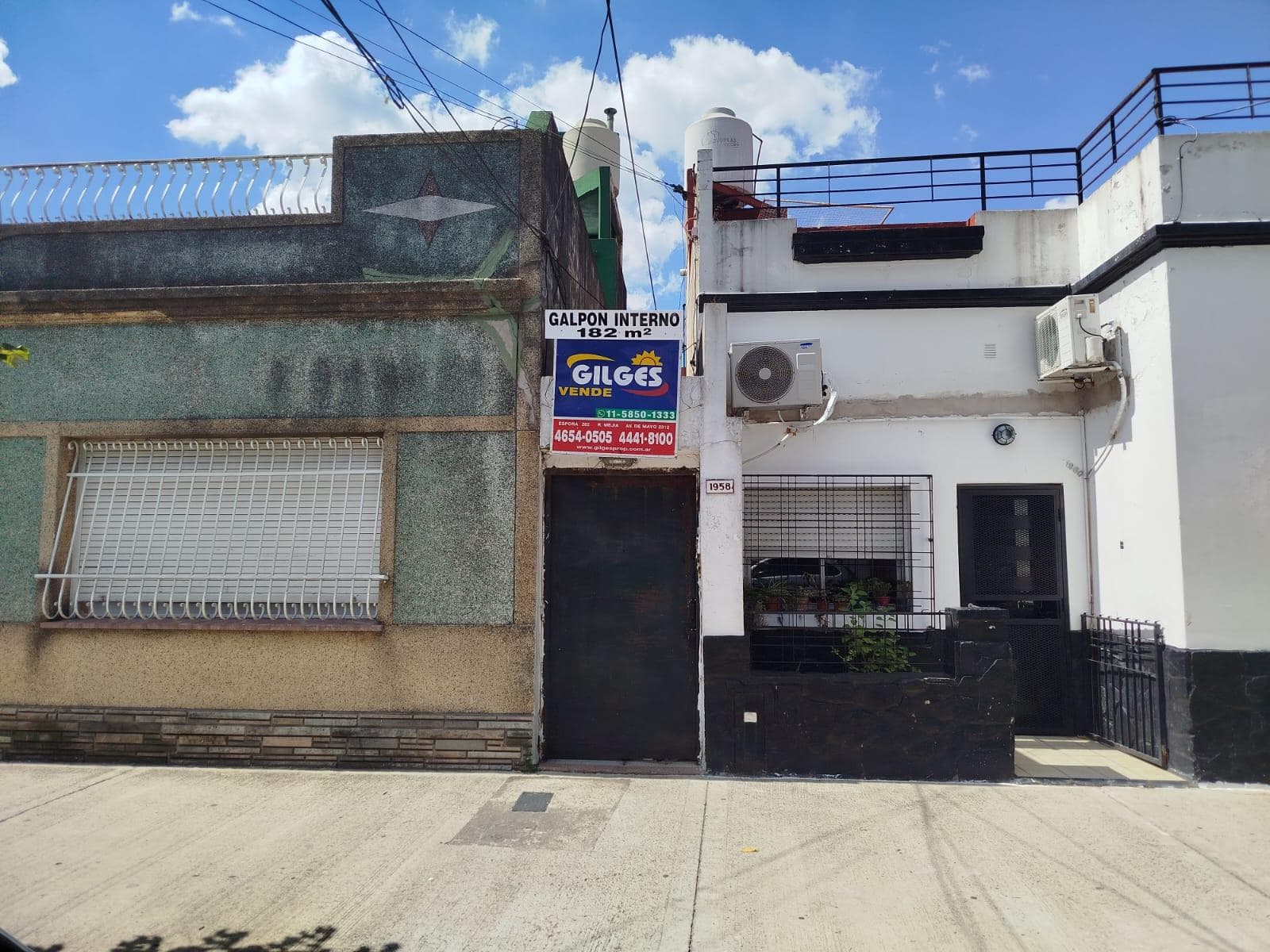 Venta de Galpón 182M² en Mataderos Excelente Ubicación a mts. Av. J. B. Alberdi - 1