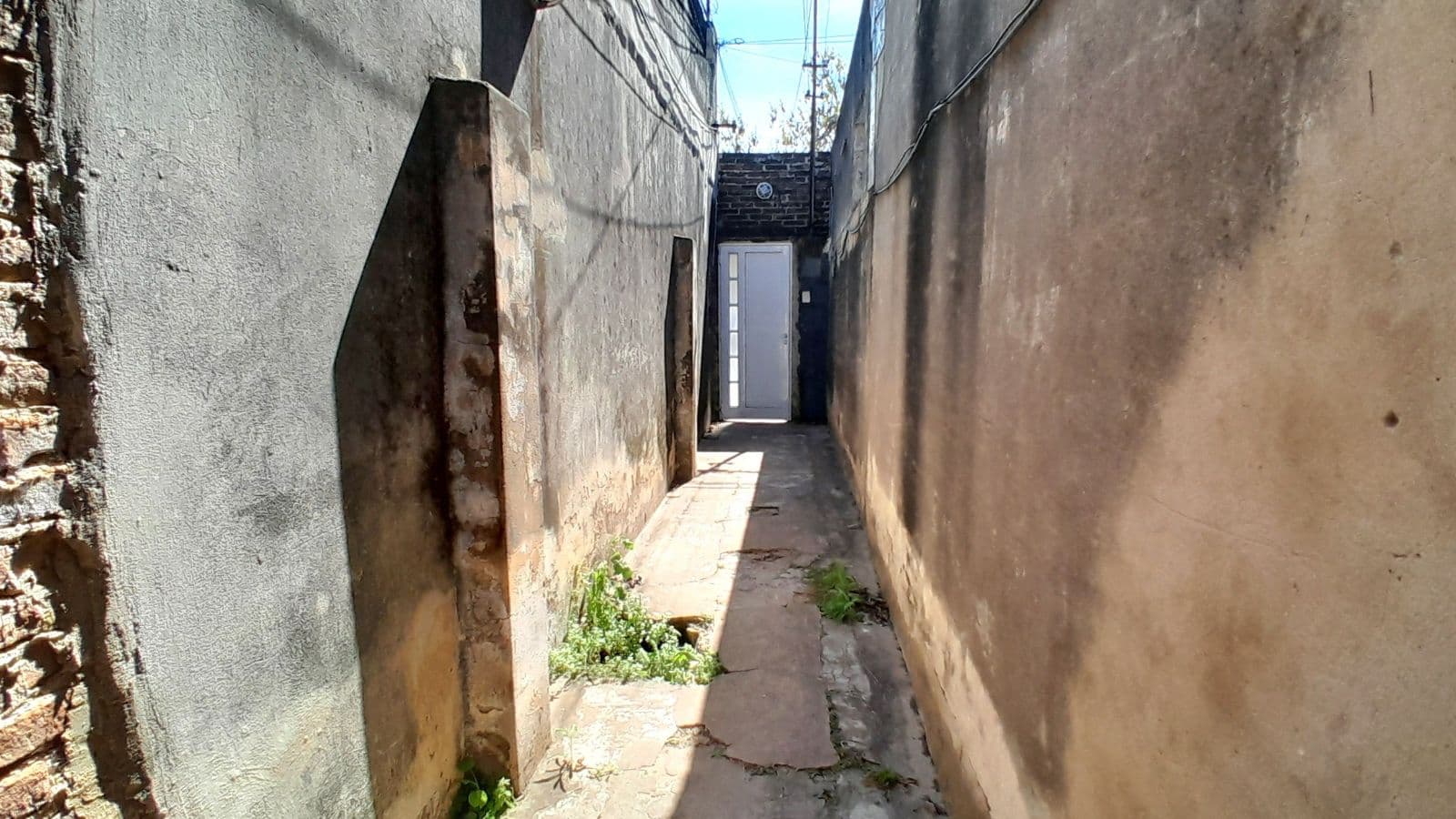 Oportunidad depto de 1 dorm. a metros de AV. Freyre - 2