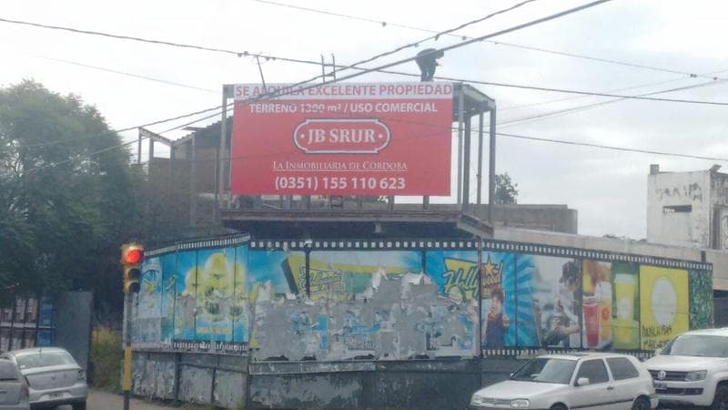 LOTE EN ESQUINA CON ESTRUCTURA A TERMINAR EN RAFAEL NU EZ - 1