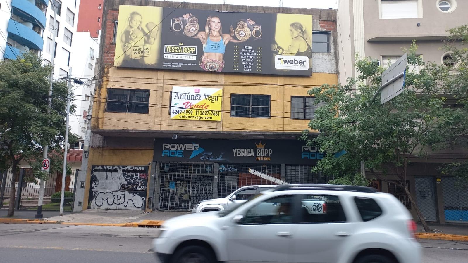 LOCAL 800m2 en 2 plantas alquiler Avellaneda - 1