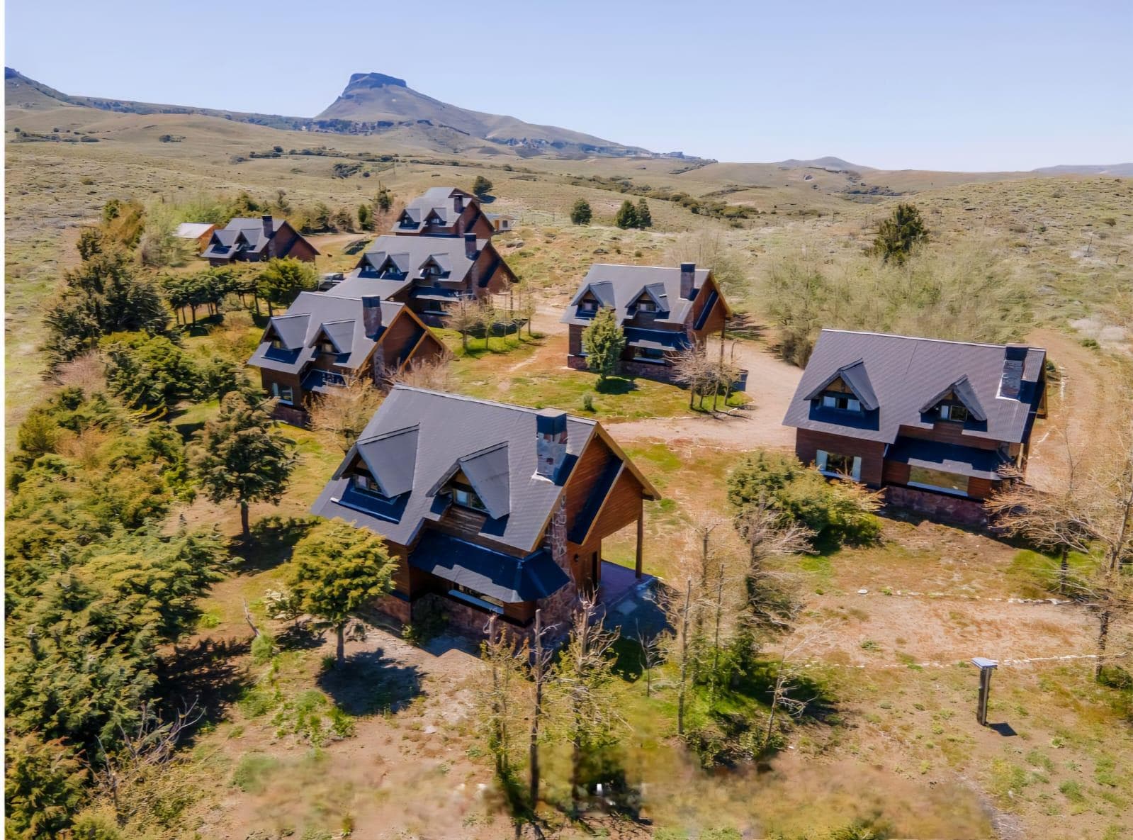 Complejo de cabañas en Lago Huechulafquen - 1