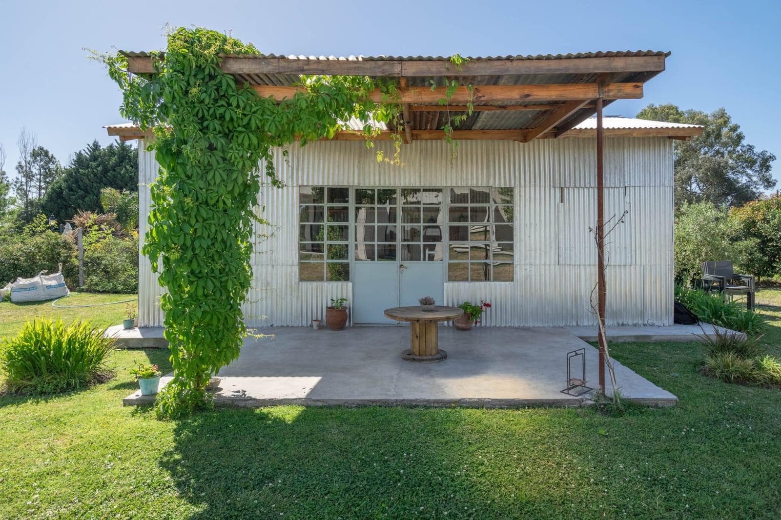 Lote de 1684 m2 en Chacras del Ocho, Pilar - 2