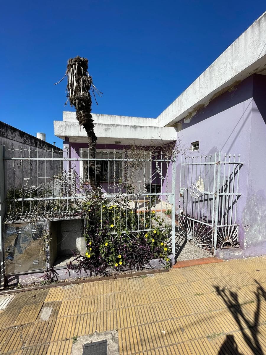 PH al frente dos ambientes en venta - 2