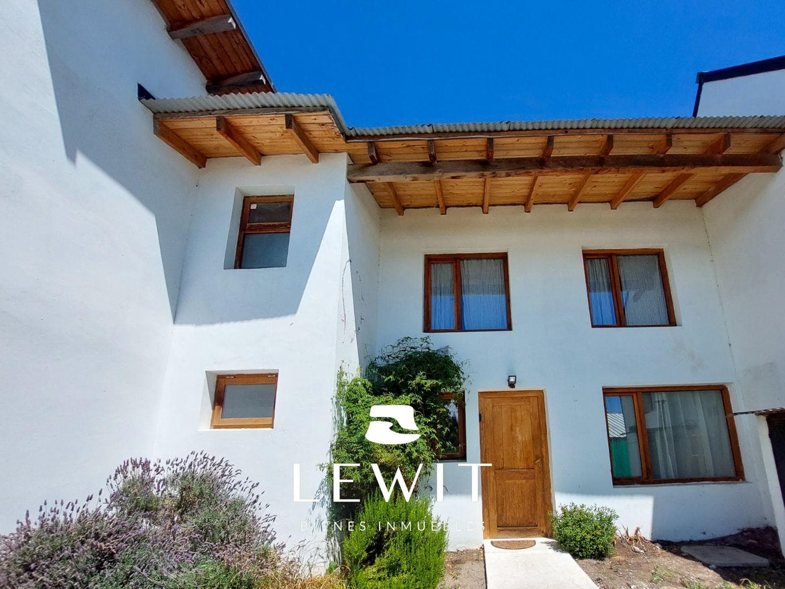 Venta 5 duplex en lote ideal inversor Bariloche - 1