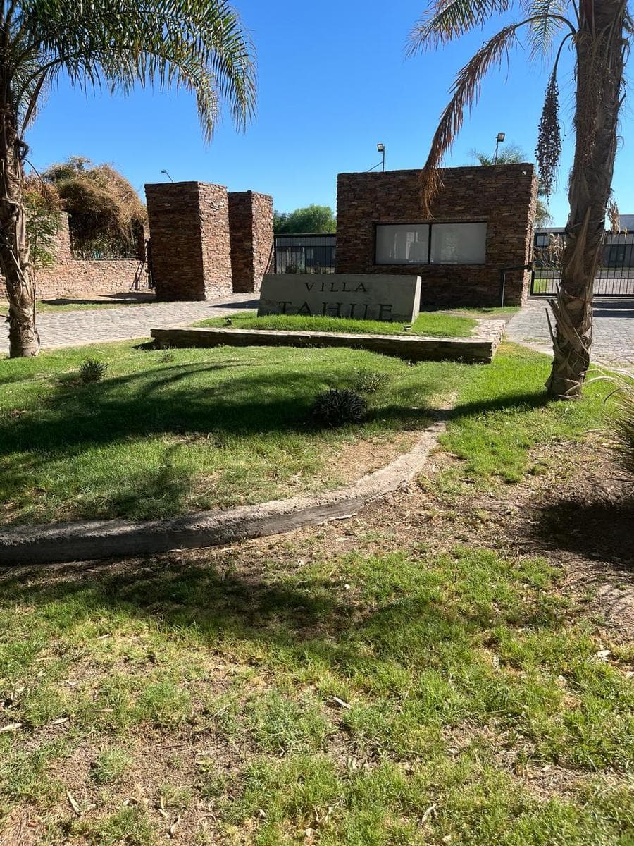 Terreno en Barrio Privado Villa Tahue. - 1