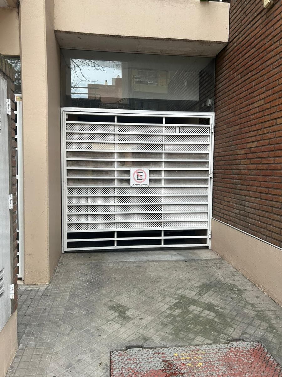 COCHERA DOBLE EN REPUBLICA DE LA SEXTA - 1