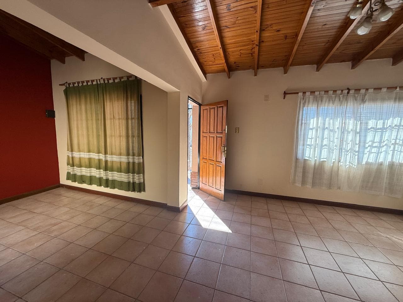 Casa en Dorrego de 3 dormitorios - 2