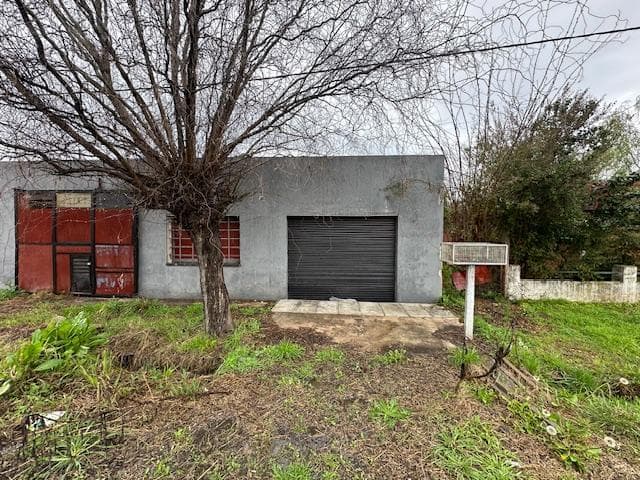 Depósito en Rio Lujan - 1