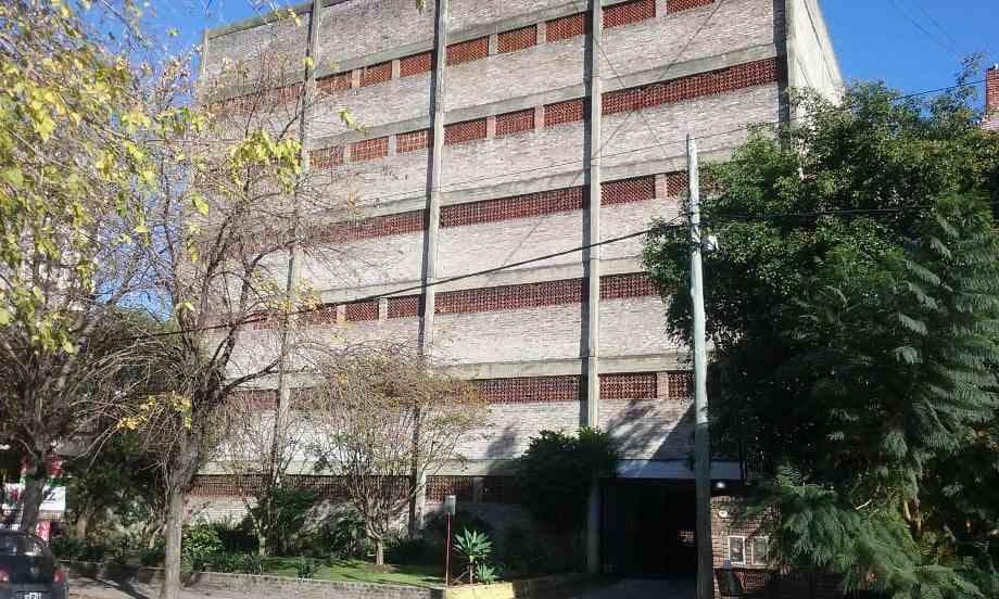 Venta - Cochera Lanús Oeste - Lanusita - Excelente ubicación - 1