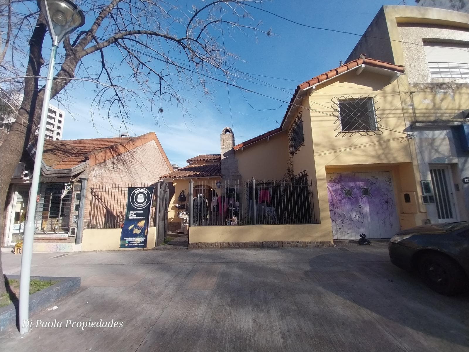 C2.1 con gran vivienda estilo antiguo - 1