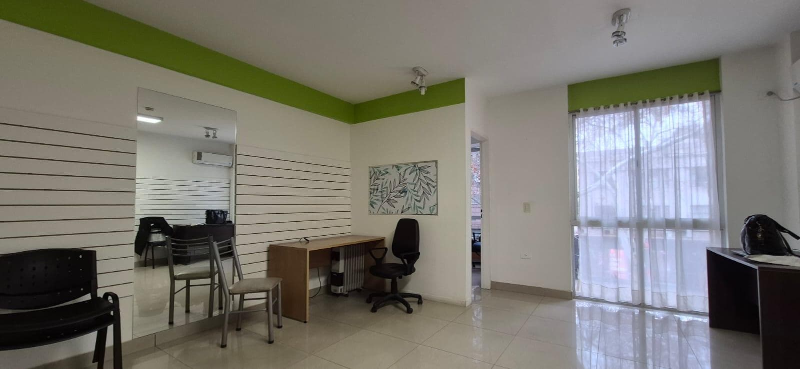 Oficina en Mendoza - 1