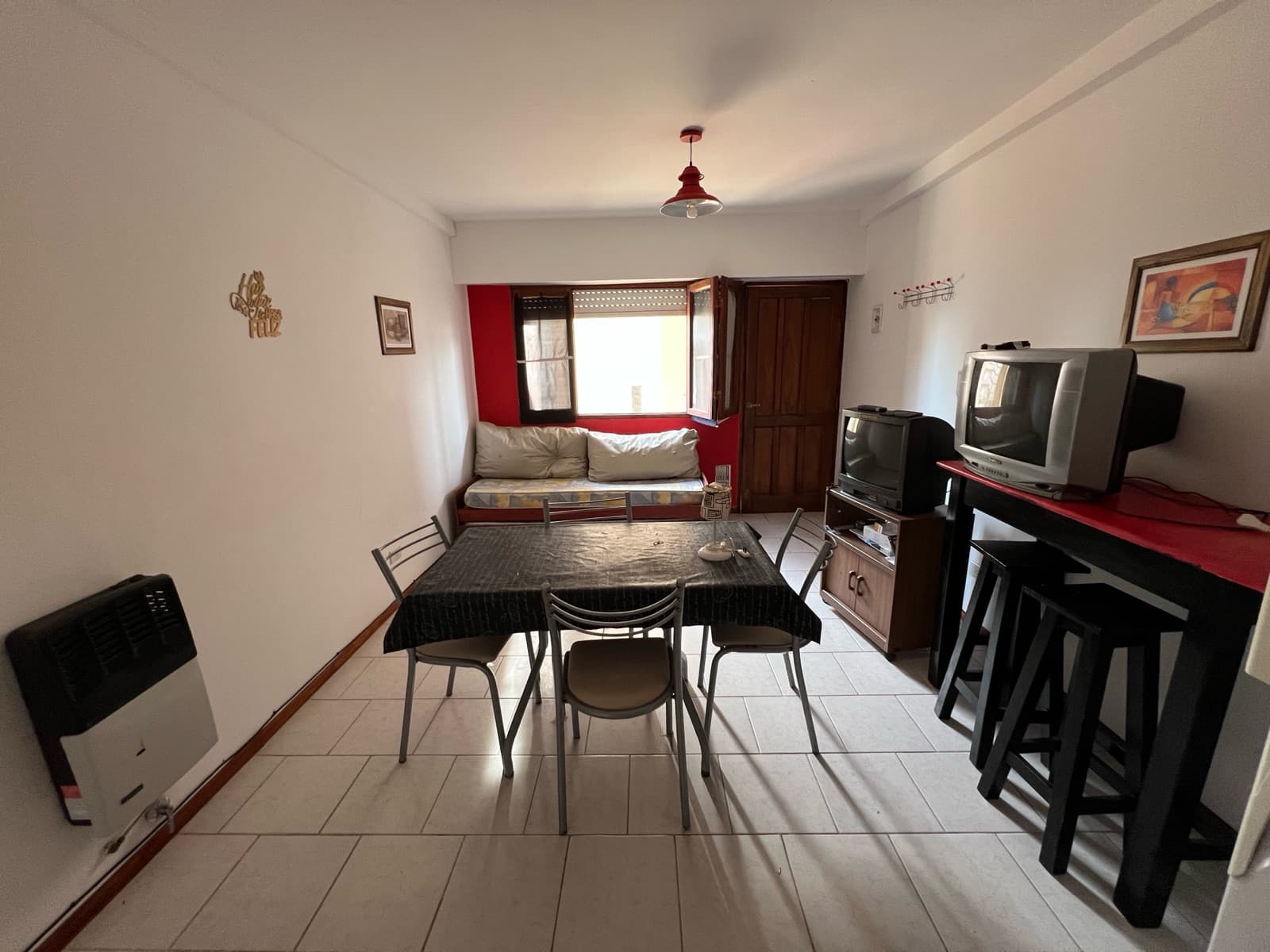 Departamento 2 ambientes en zona 1 de Miramar - VENTA - 1