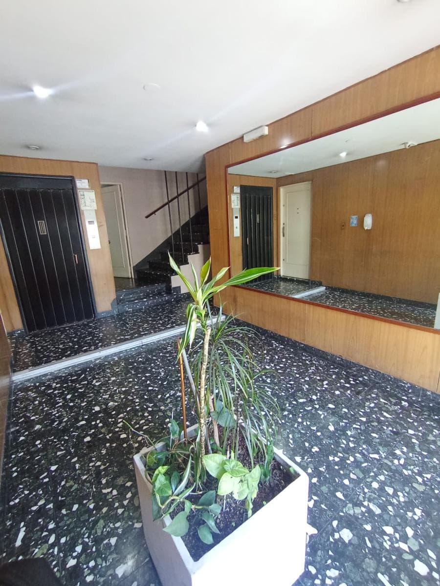 Departamento en Venta de 2 amb en San Cristóbal (Dean Funes al 3900) - 1