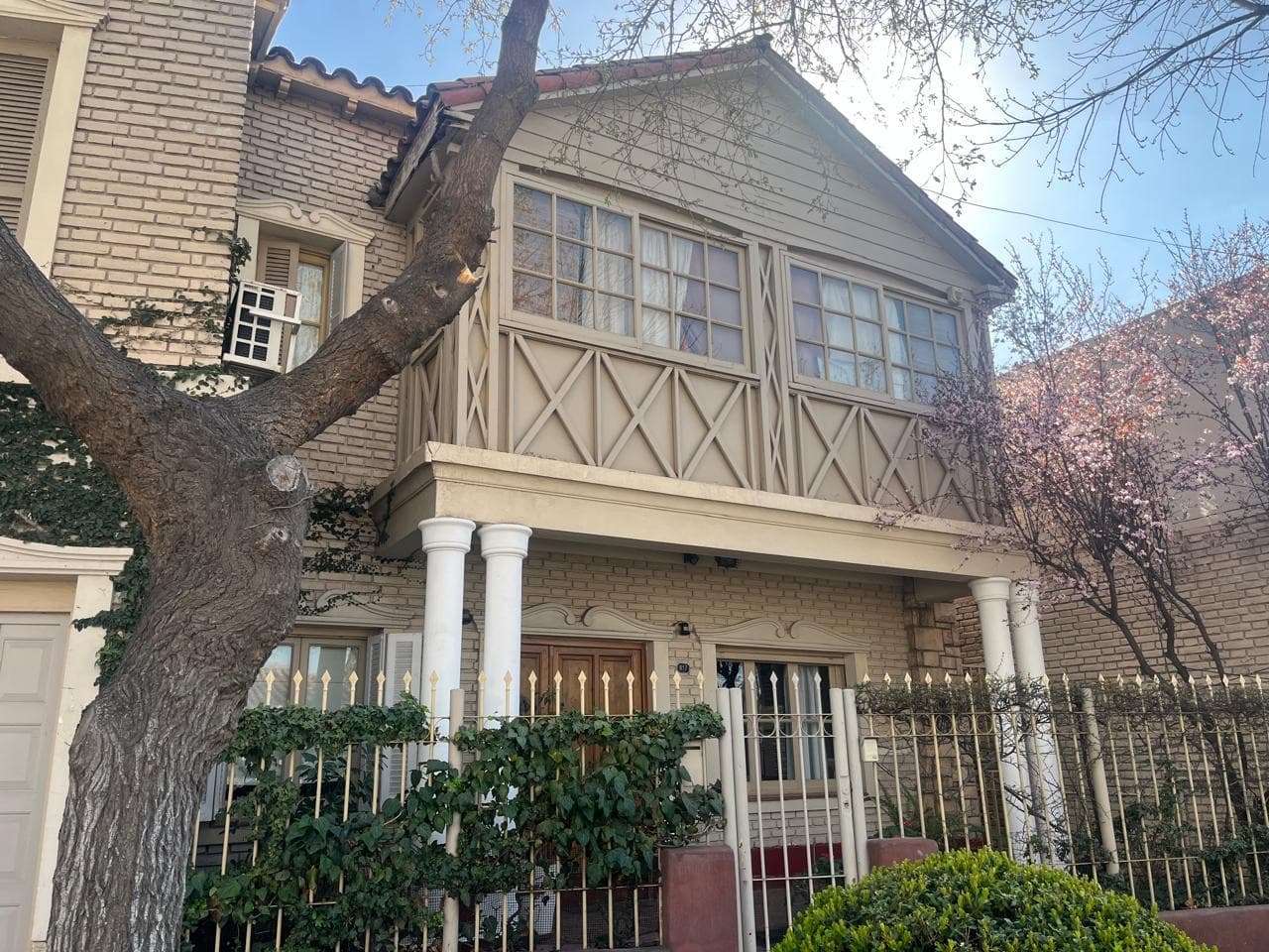 CASA A METROS DE PLANTA UNO - 1