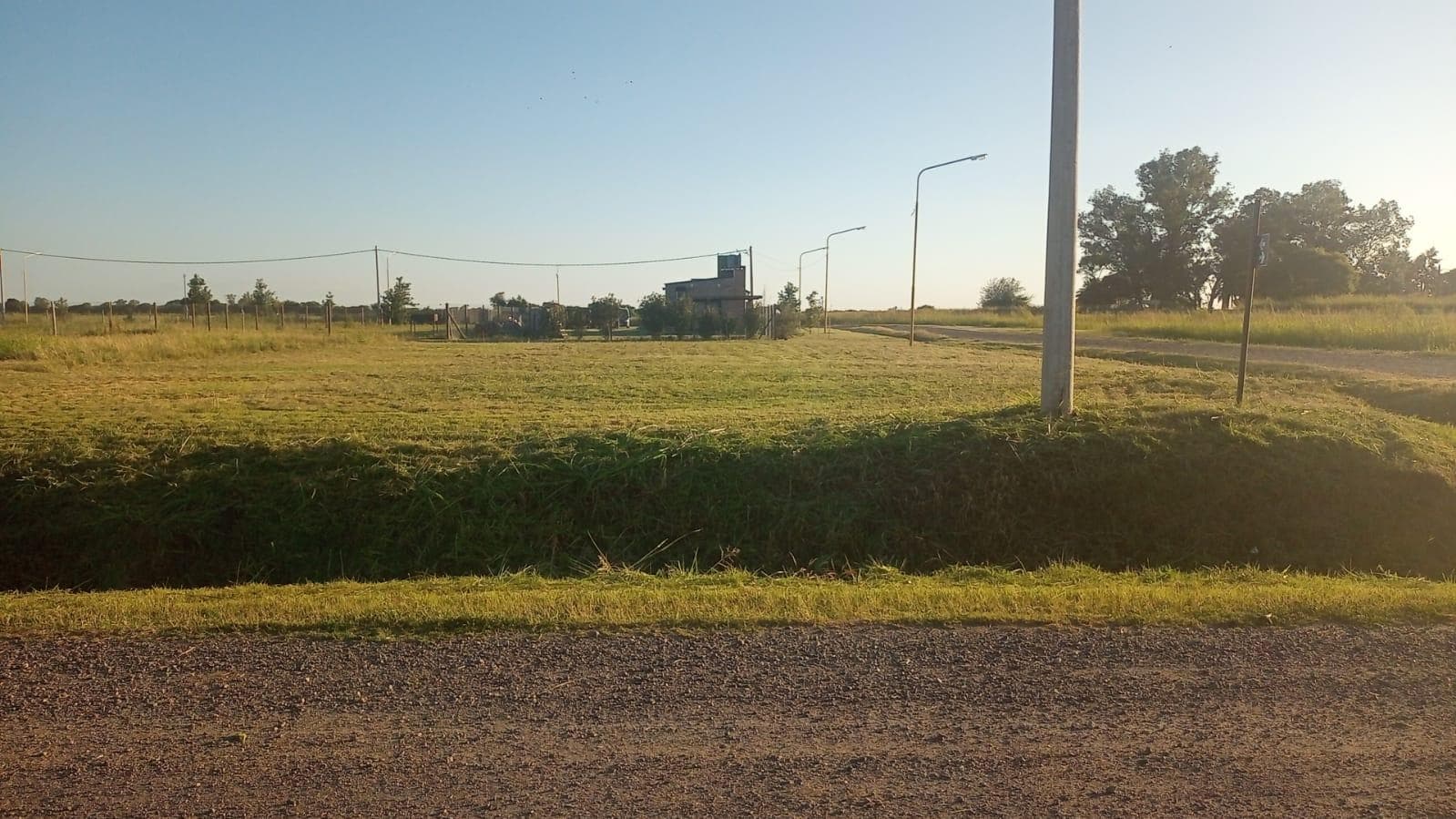 Terreno en venta en zona oeste de Presidente Roca - 1
