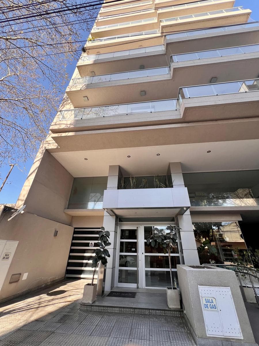 Venta Departamento 2 Ambientes Cochera San Miguel - 1