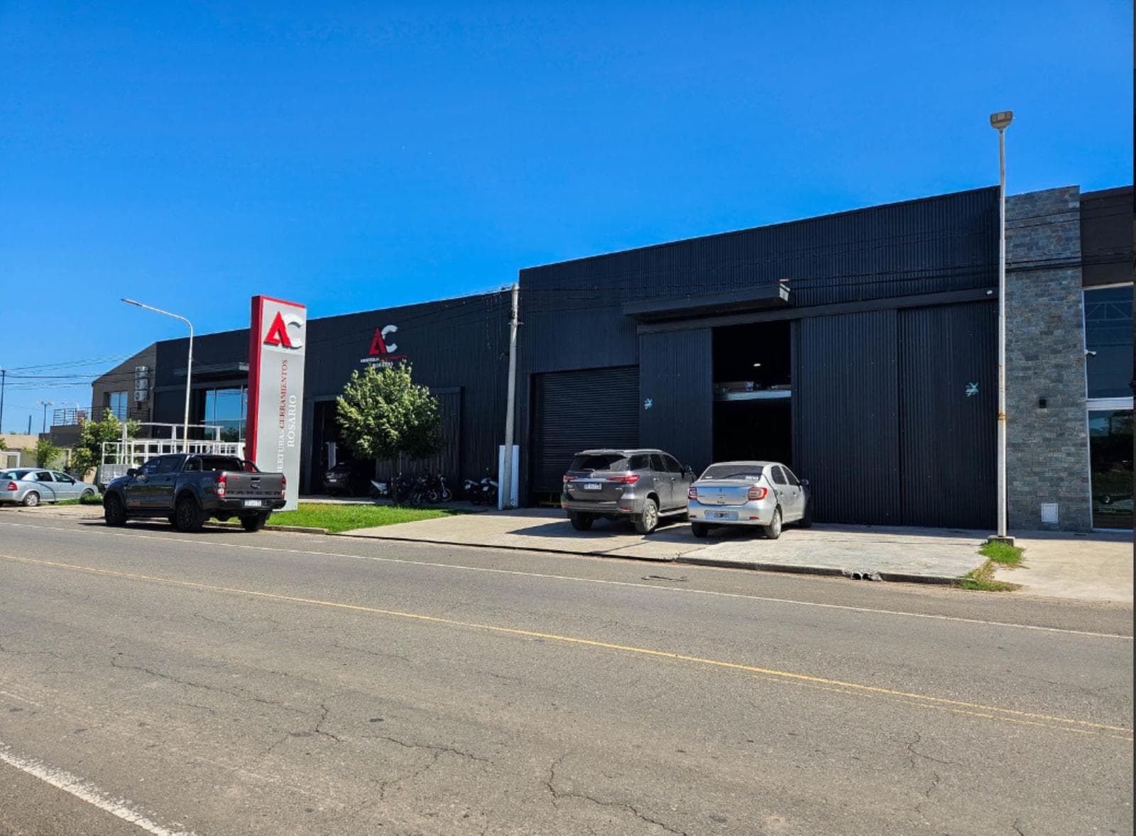 Venta Galpón sobre Av Belgrano, Pérez - 1