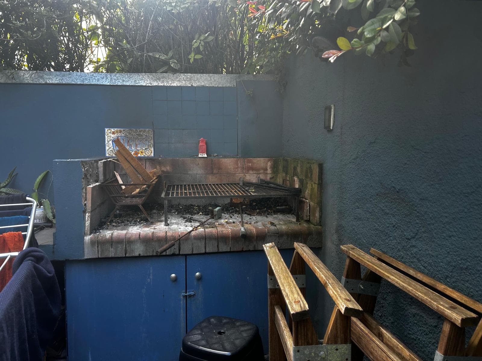 Casa en alquiler en Martinez, 3 dormitorios y patio con parrilla - 2
