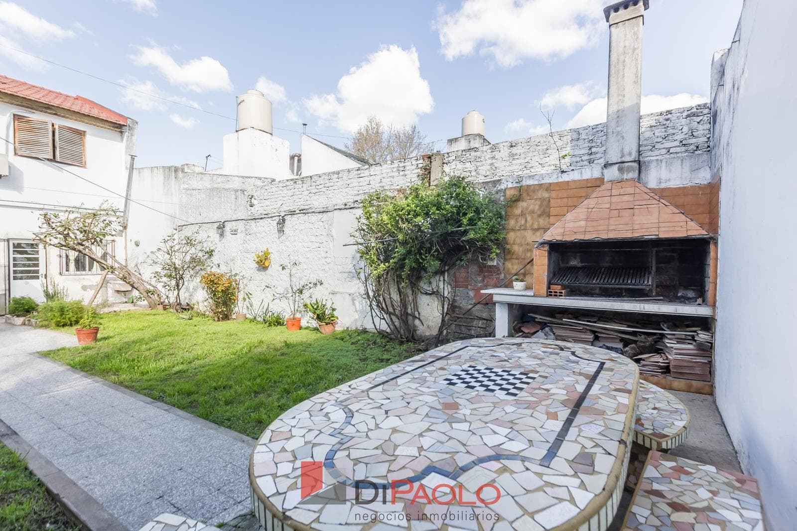 Venta casa 4 ambientes en Ciudadela - 1