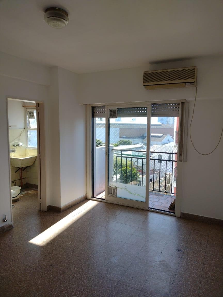 Departamento de dos ambientes en Alquiler en Avellaneda - 1