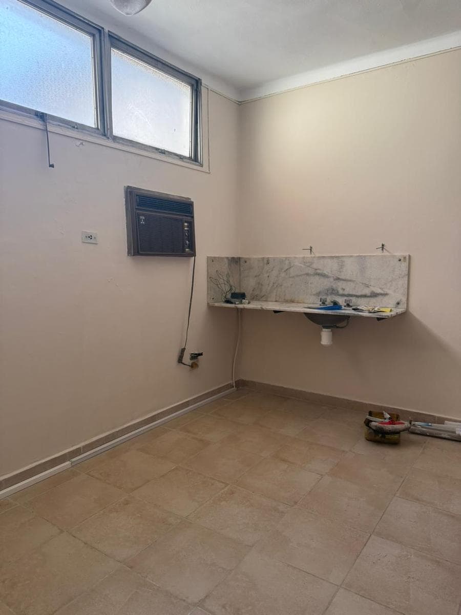 Oficina/Consultorio en alquiler Ctmo. Alvarez al 600 - 1