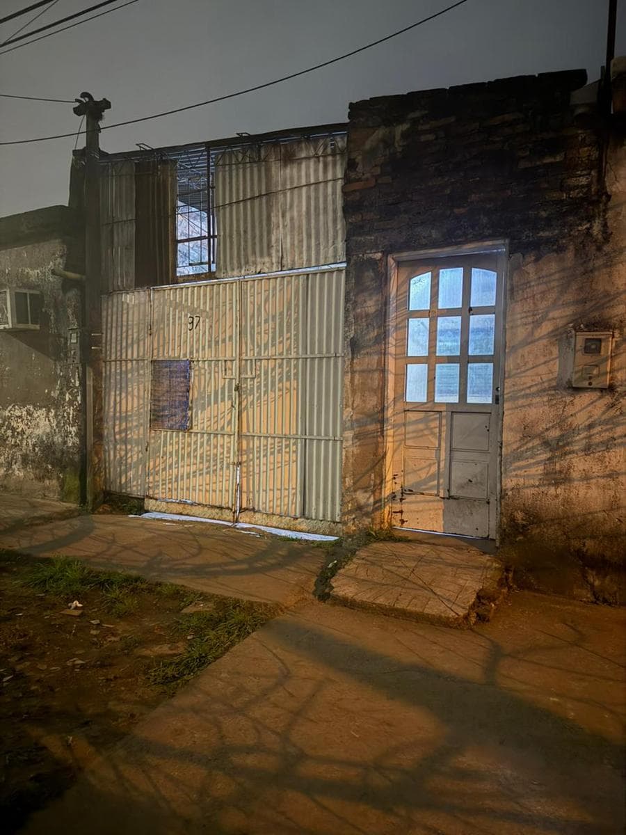 Casa en venta Delfin Gallo al 100 - 1