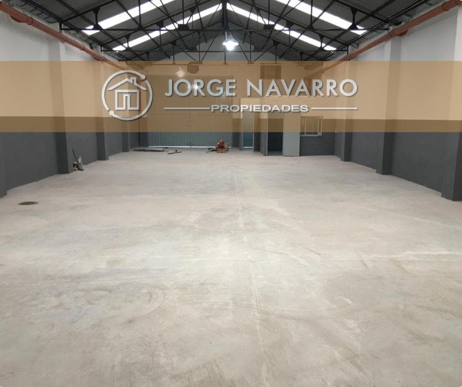 Excelente galpón en alquiler - 1