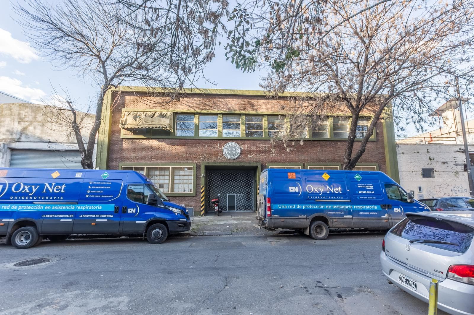 Galpón en alquiler en Villa Ortuzar - Entrada de camiones - 20 metros de Frente - 1