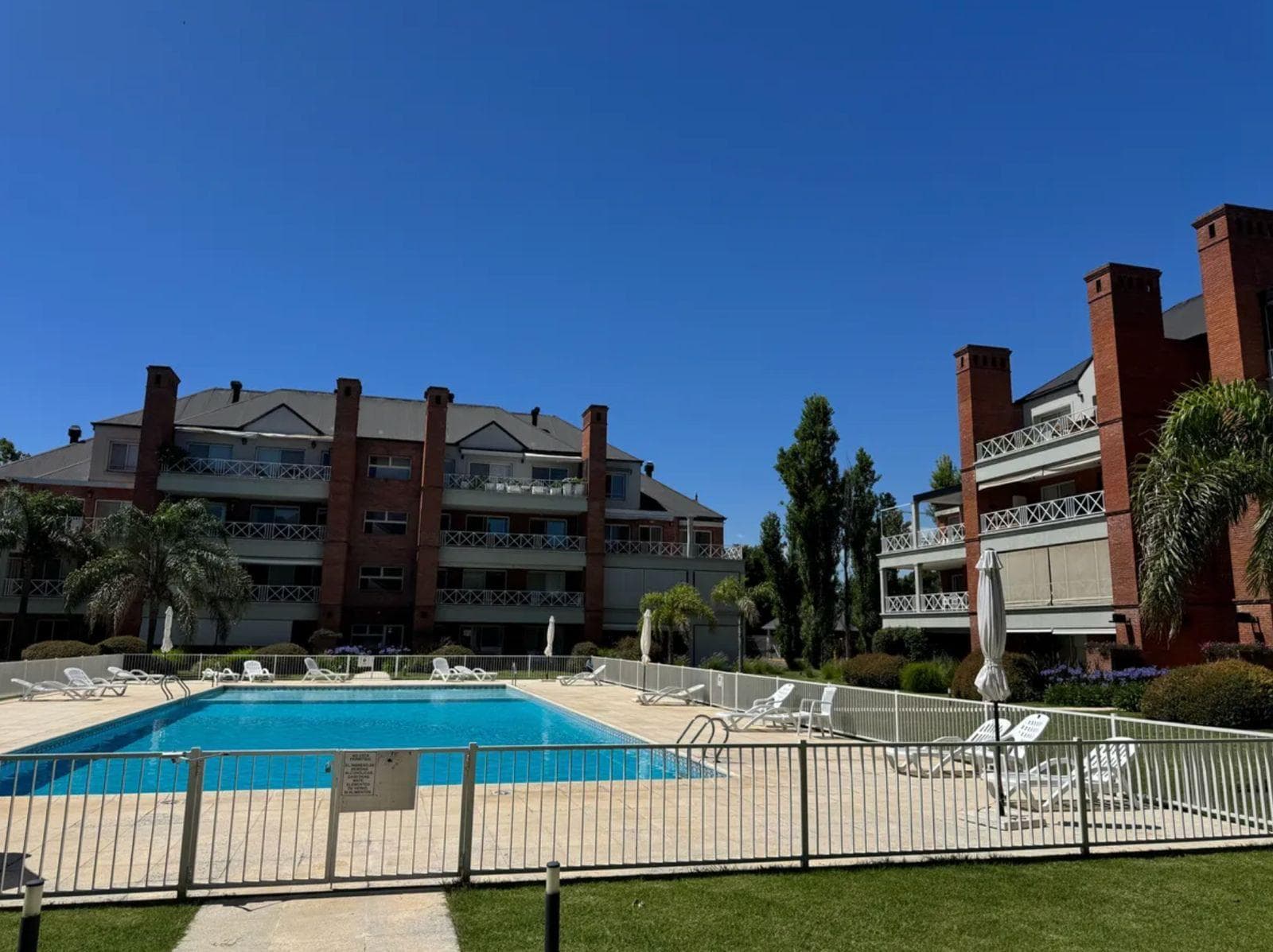 Departamento en Venta en Condominio Tortugas I - 2 Ambientes - 1