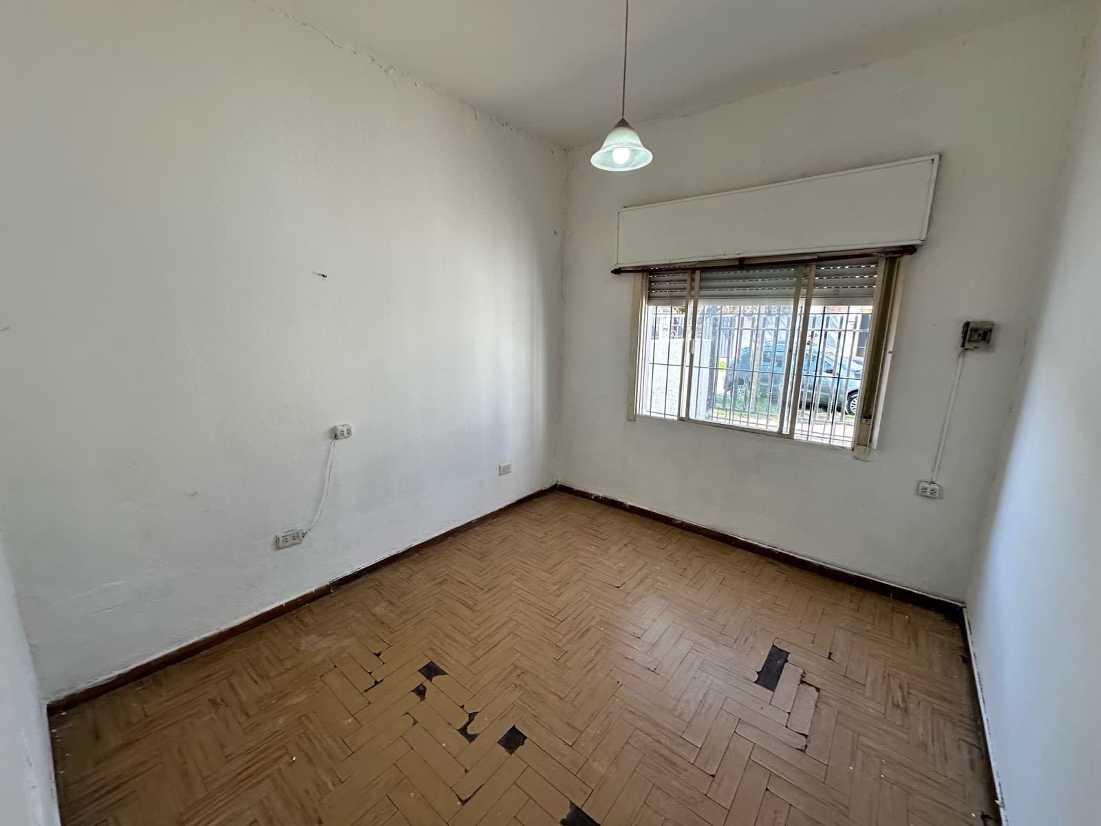 ALQUILO PH 2 DORMITORIOS MORENO SUR - 1