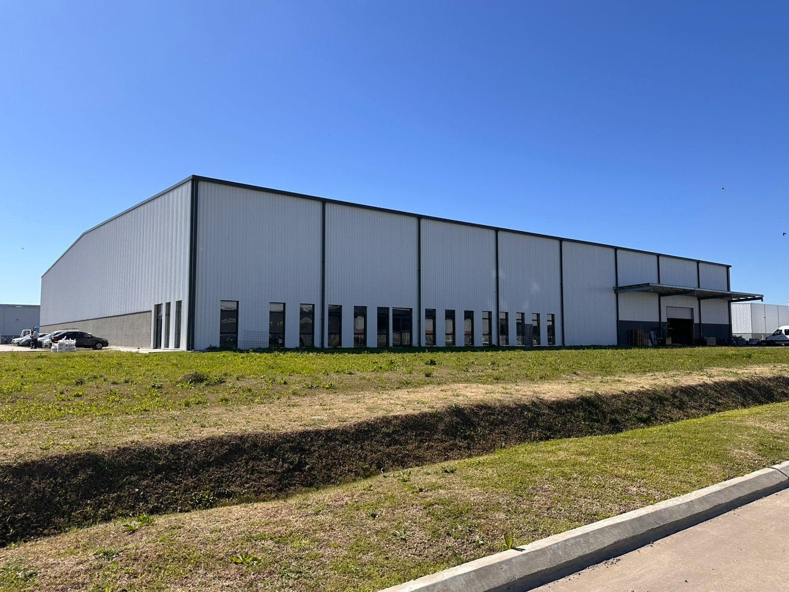 NAVE INDUSTRIAL 6.500 M2 EN ALQUILER, Plaza Industrial Escobar, Au. Panamericana Km 57,5 - 1