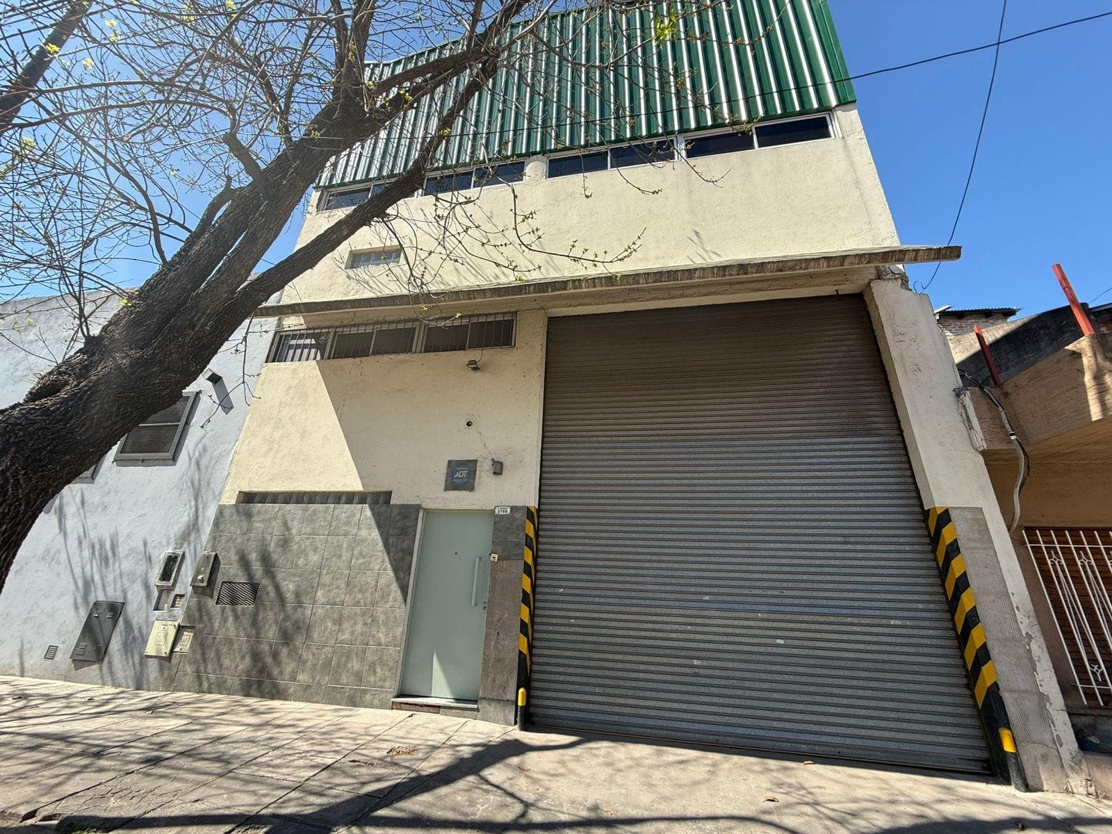 Galpón en Villa Soldati - 1