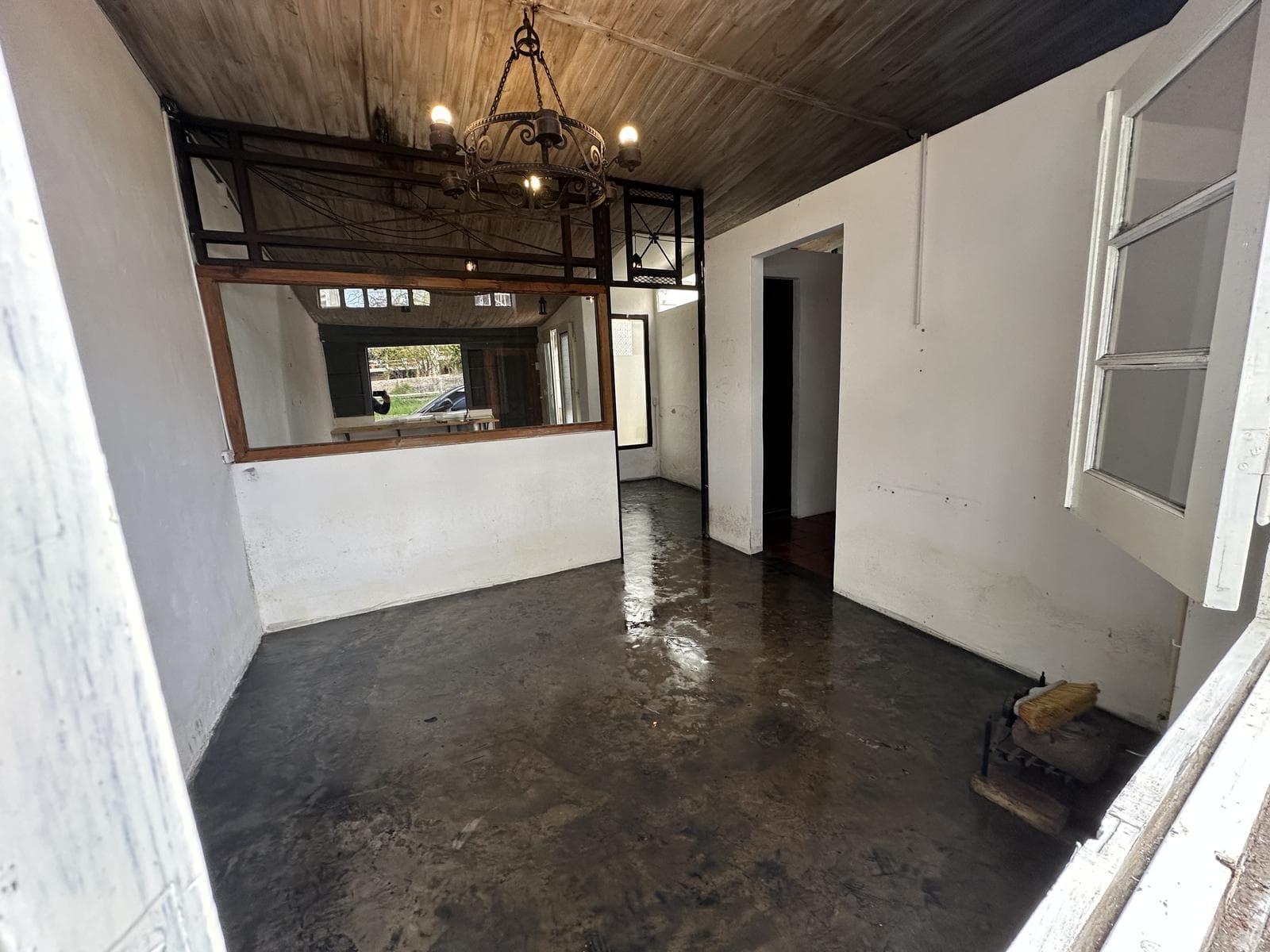 Oficina en Alquiler pleno Centro de San Isidro - 1