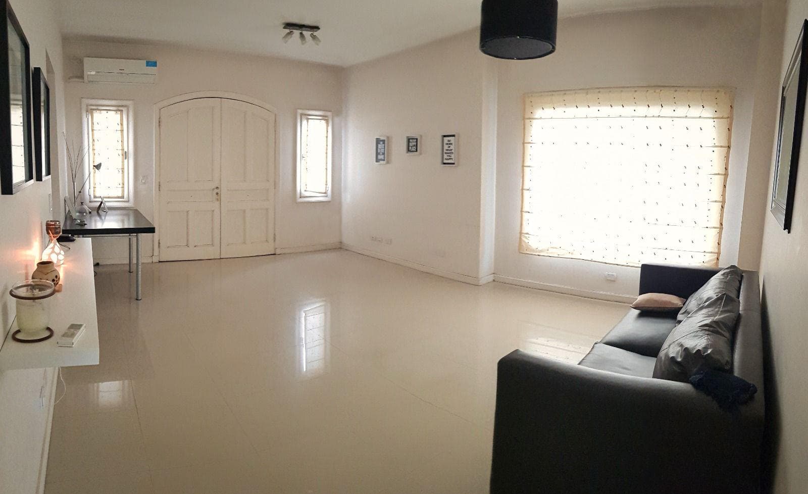 Venta Casa en Pilar - 1