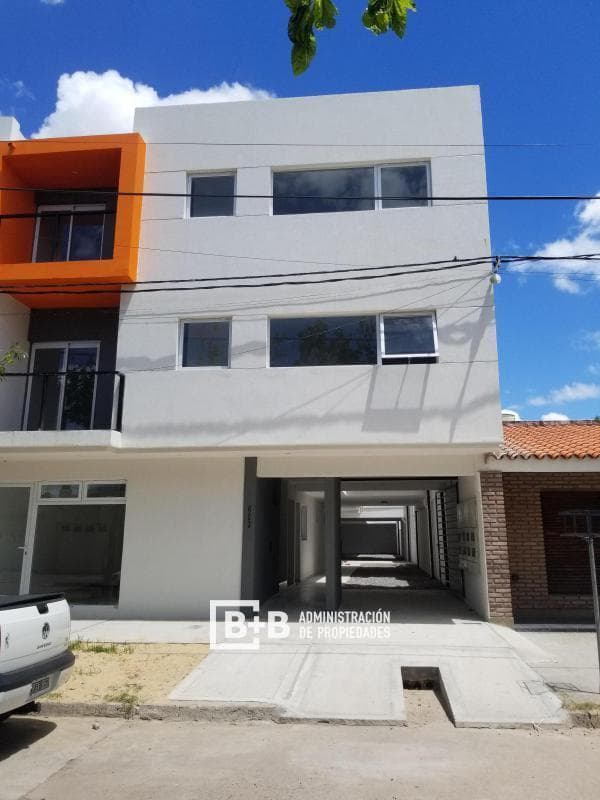 Departamento en Barrio 9 de Julio - 1