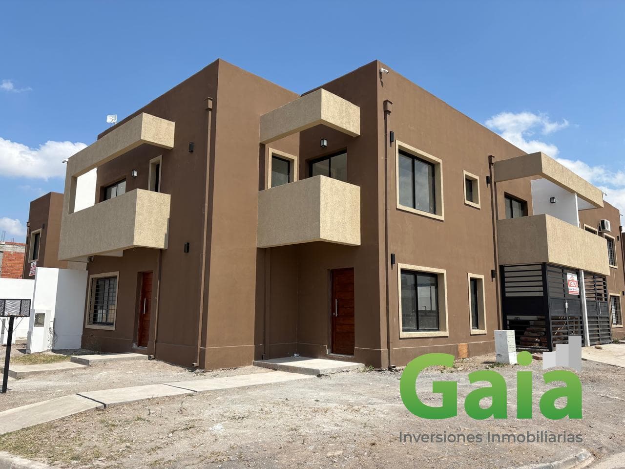 Dúplex en Venta Vía Aurelia - 1