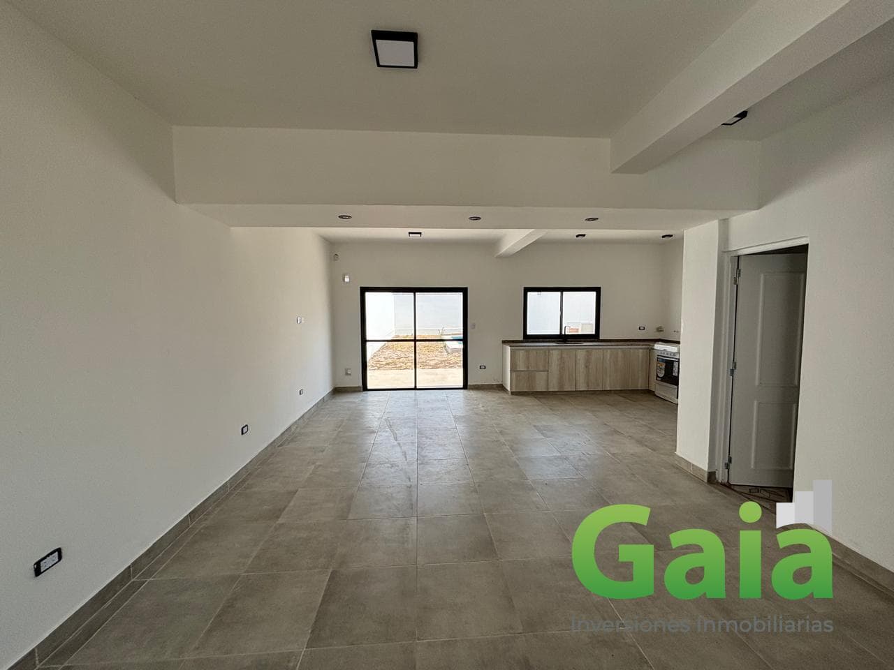 Dúplex en Venta Vía Aurelia - 2