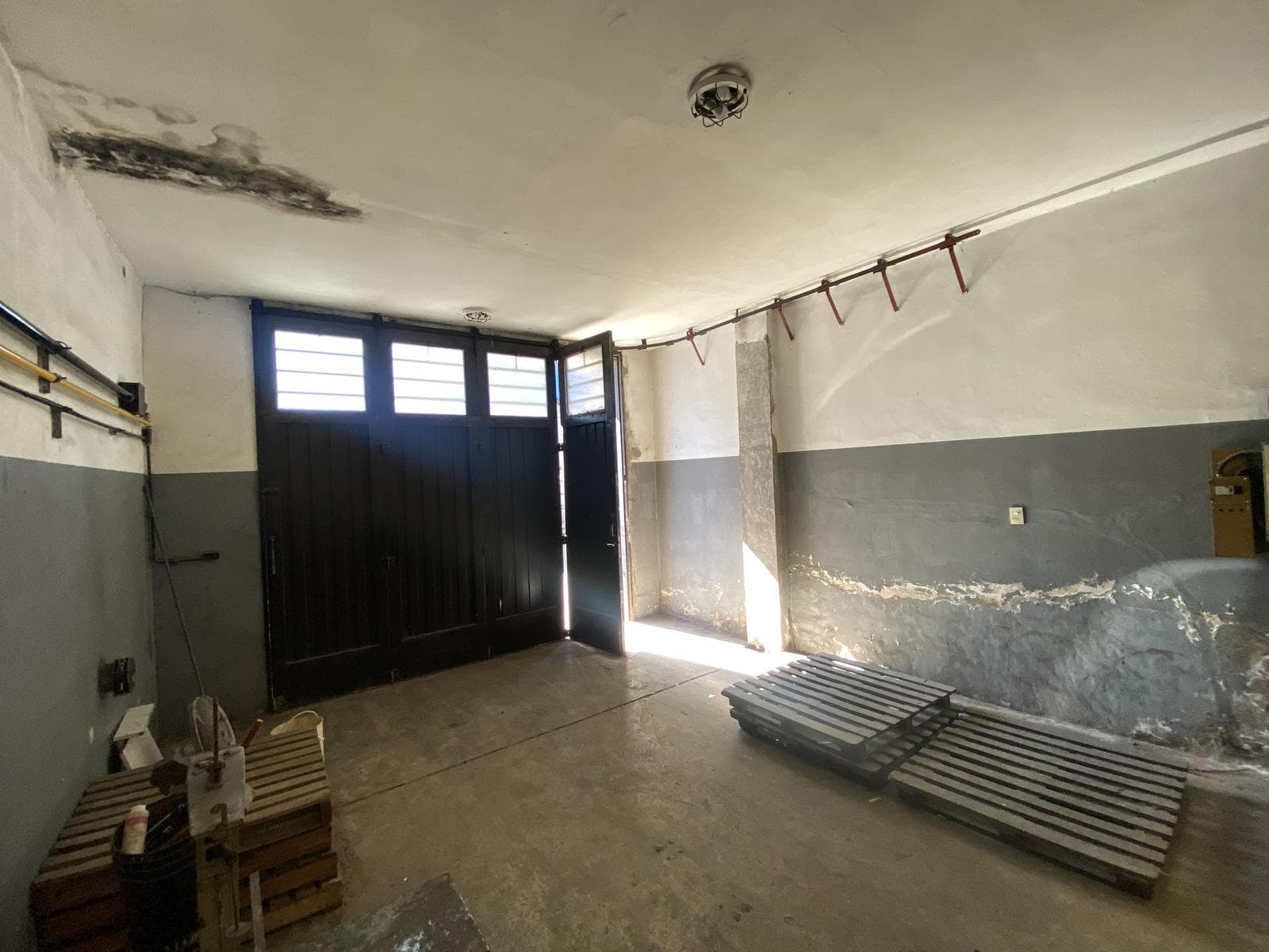 Galpón en Villa Lynch - 1