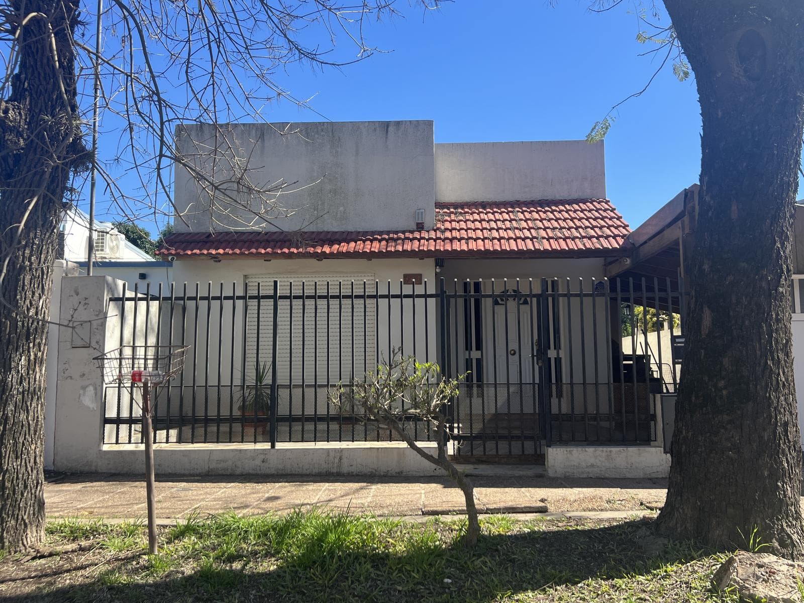 CASA 2 DORMITORIO EN COLON ENTRE RIOS - 1