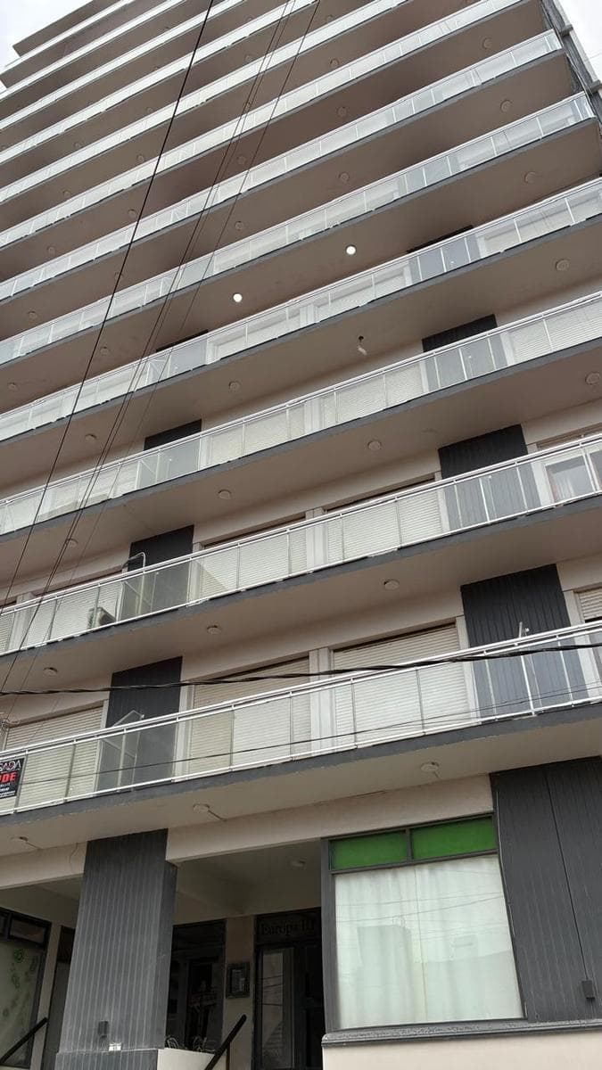 Departamento de 2 ambientes a pasos del mar y del centro - 2