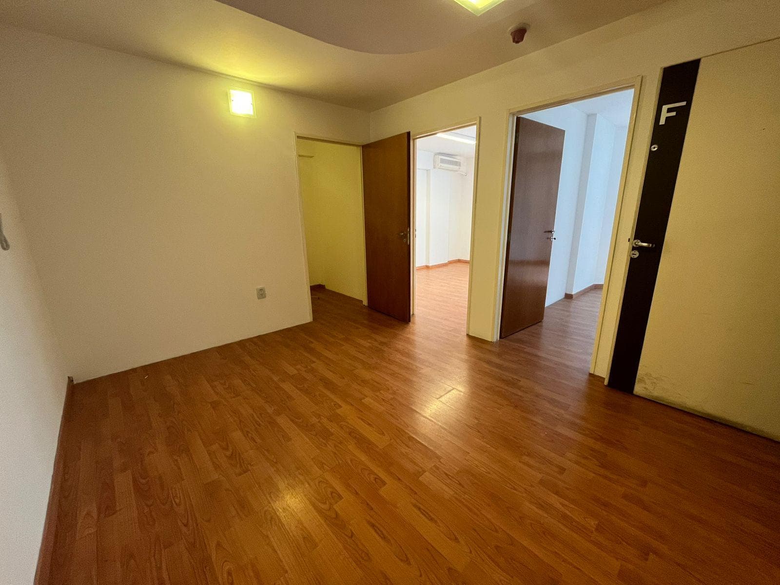 Oficina en Alberdi - 2