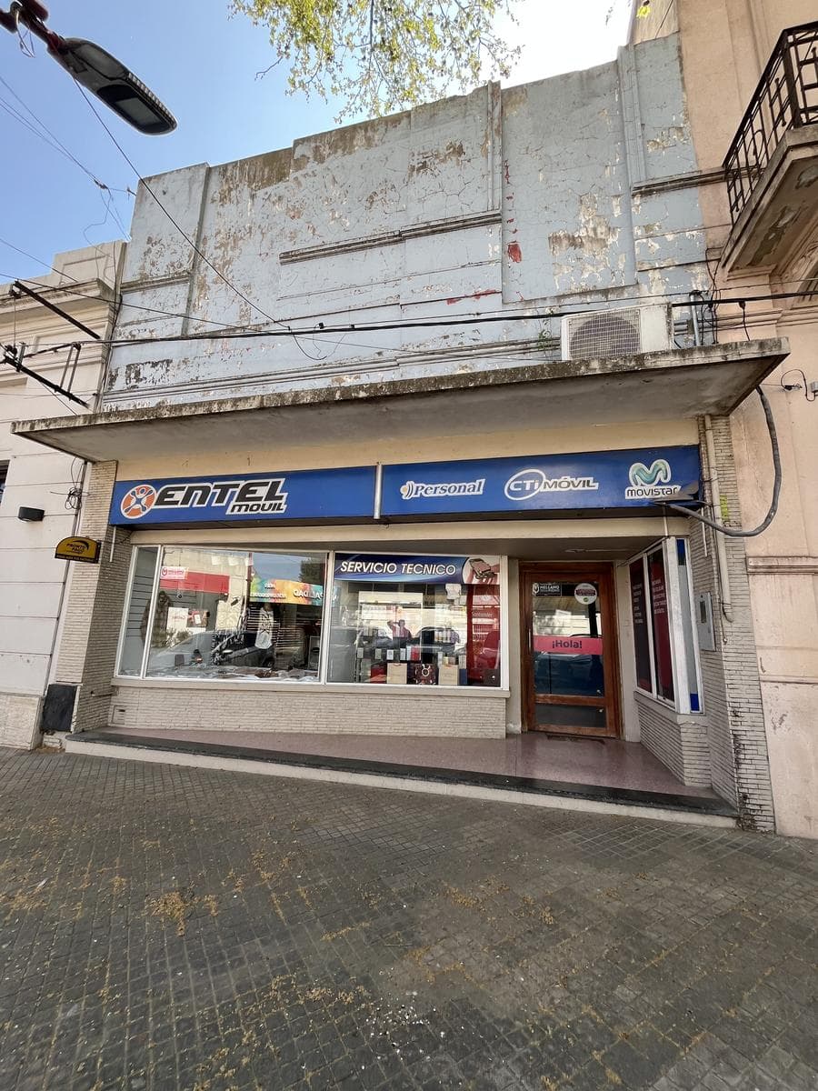 Local en Cañada De Gomez - 1