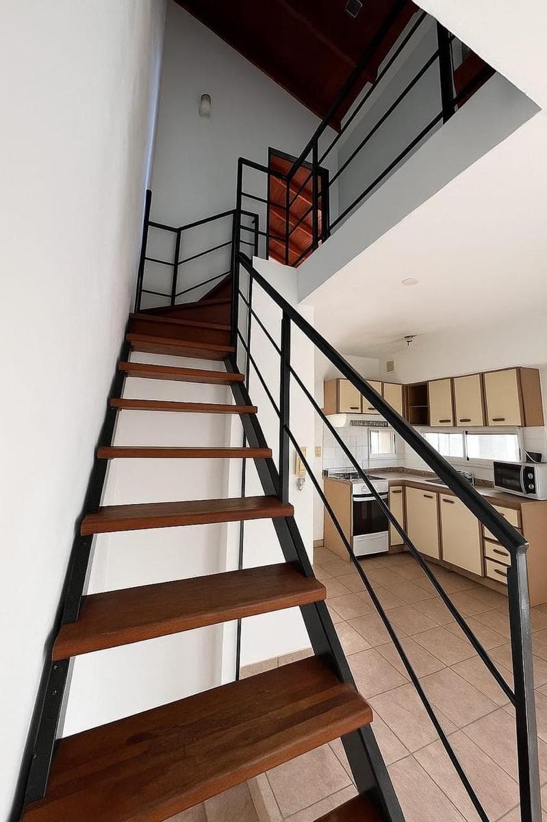 Duplex en Venta en Funes - 1