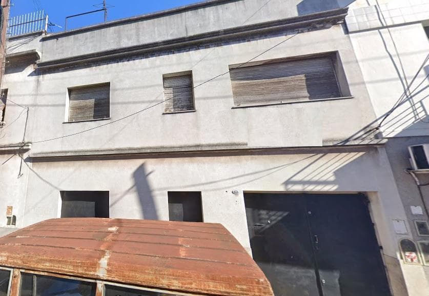 Casa en lote propio 2 plantas con fondo, 8,66 x 19 CIUDADELA. Apto Credito. - 1