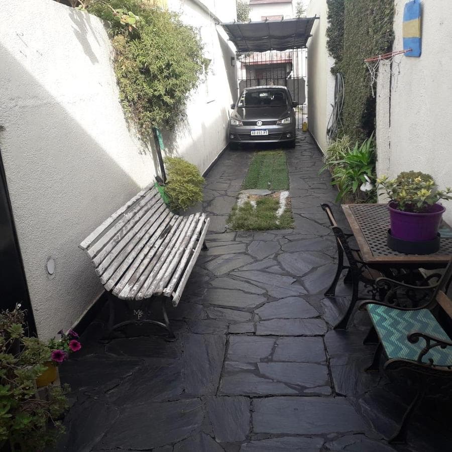 Ph 3 ambientes en excelente estado con garage para 2 autos. - 2