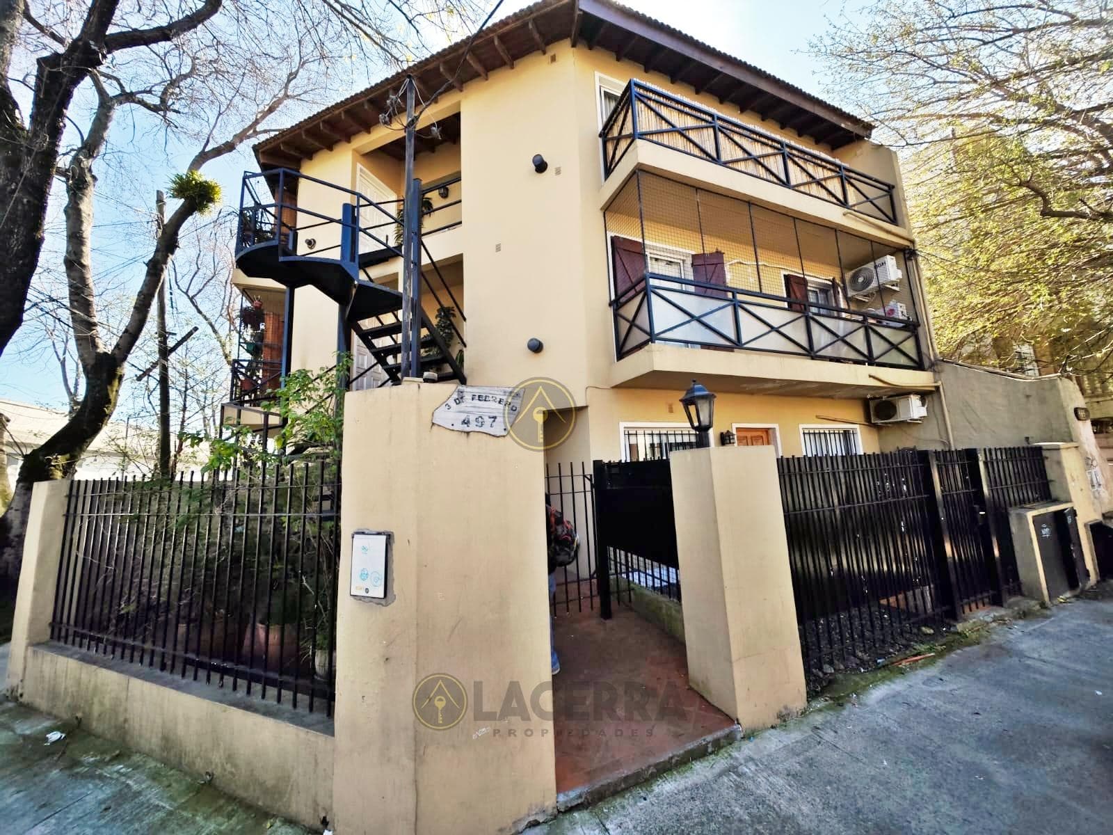 Departamento 2 ambientes en San Isidro APTO CREDITO - 1