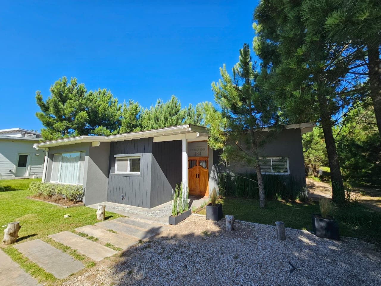 Casa en venta en Costa Esmeralda, barrio Ecuestre - 1