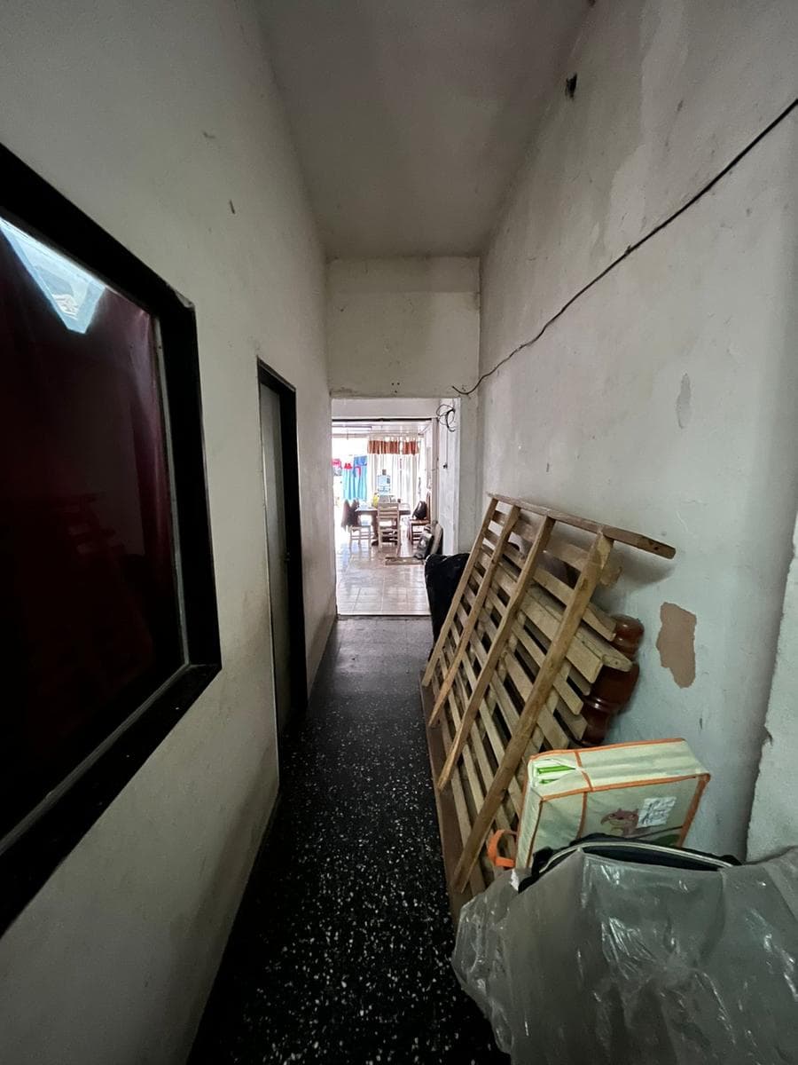 Francisco Bilbao 4700 - Galpón 8.66 x 36 - Parque Avellaneda - 2