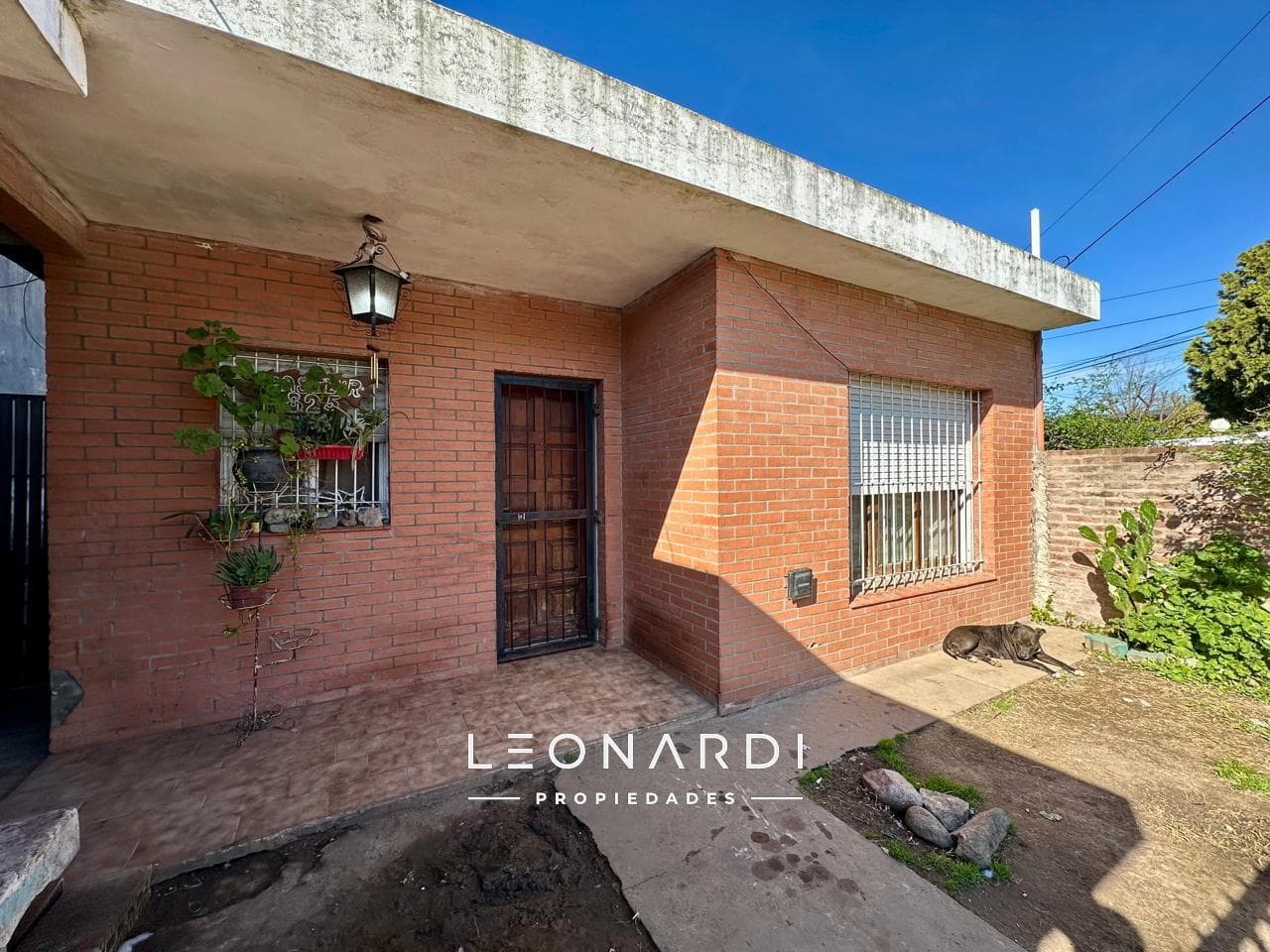 Casa + Monoambiente en Escobar - 1